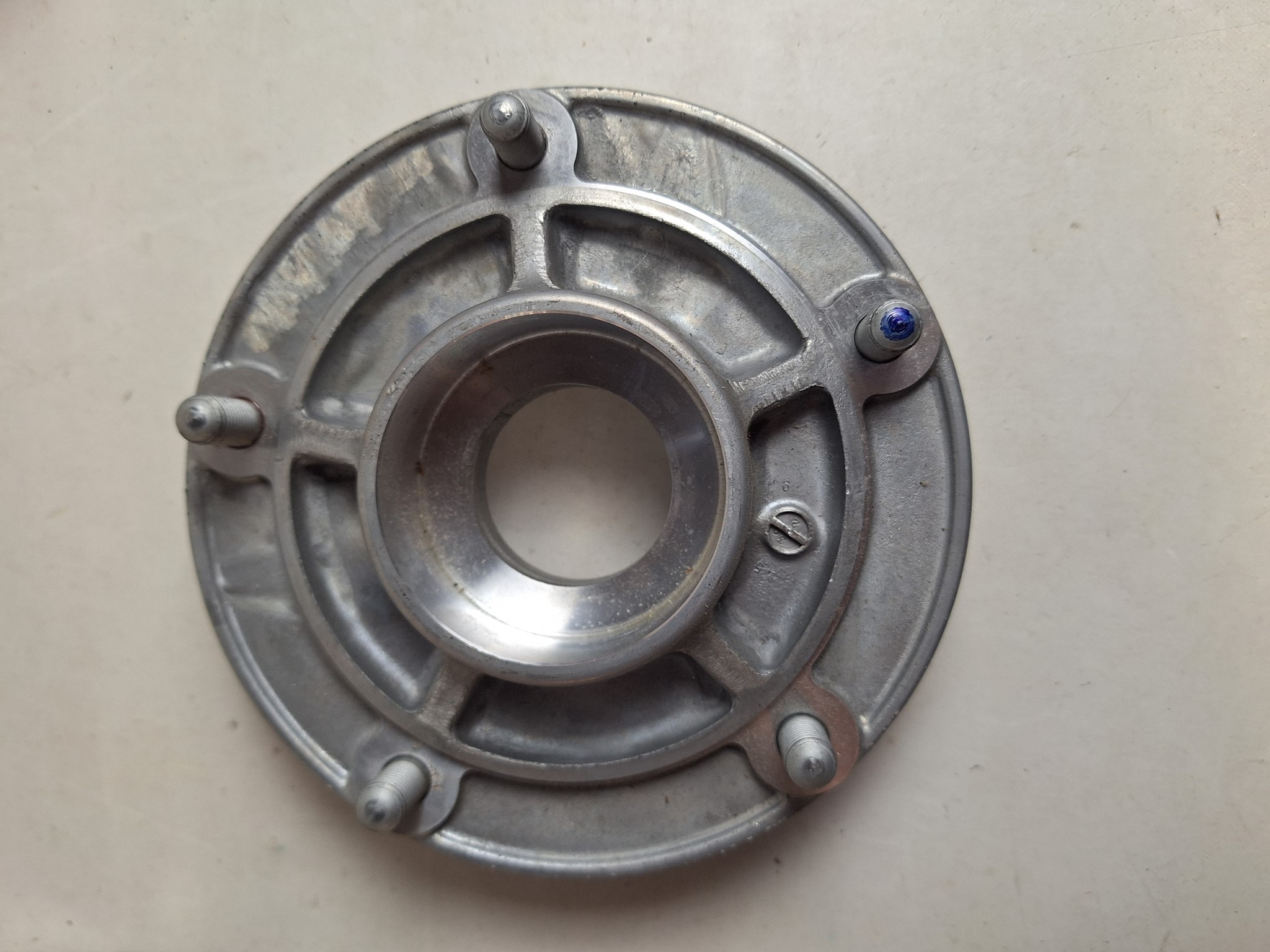 Picture of SUZUKI  TROMMEL. KETTENRAD  64610-35F40